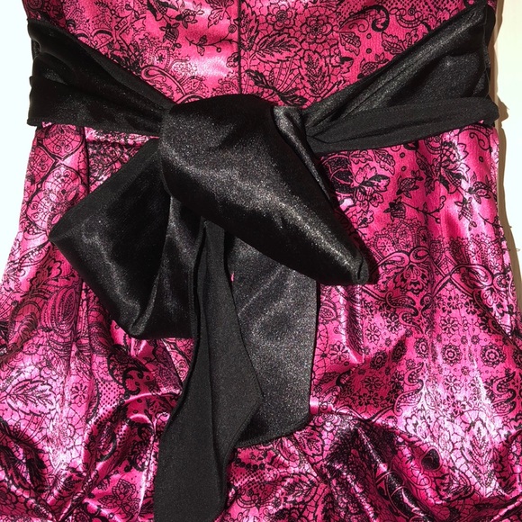 Strapless pink & black mini dress - Picture 3 of 5